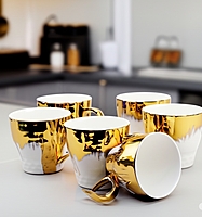 Liva Singhania Royal Collection and 6 PCS Exclusive Mugs Golden