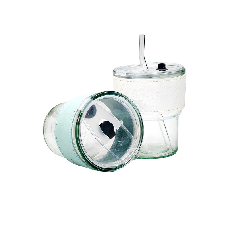 Glass Sipper with Lid, Straw and leather grip